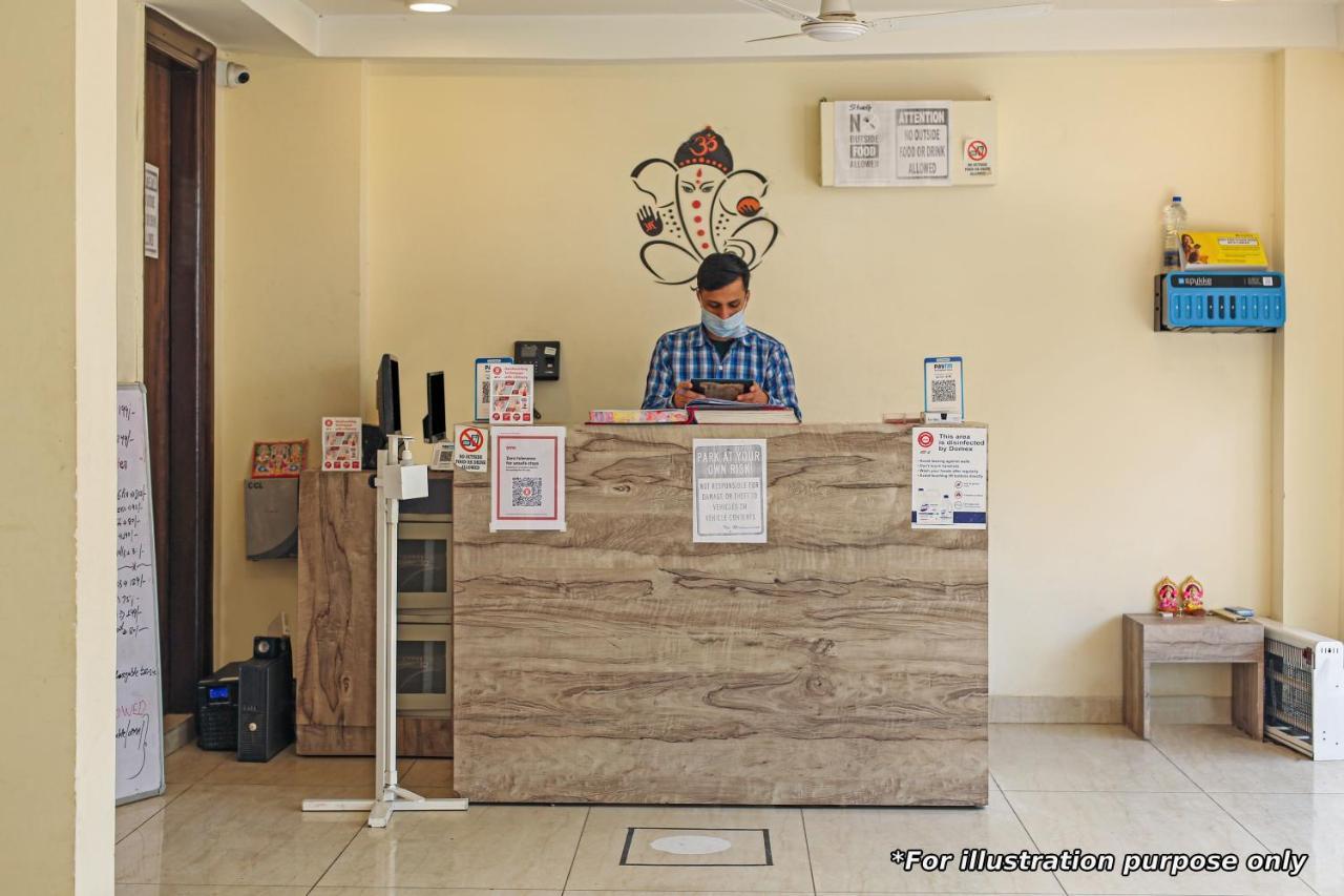 Super Hotel O Hotel Gold Star ニューデリー エクステリア 写真